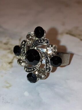 Vintage Art Deco Ring Black Crystal Silver Adjustable Whimsigoth Retro Cocktail